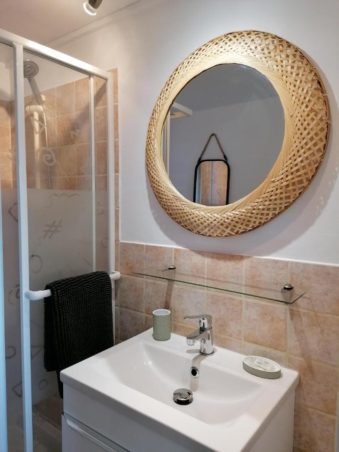 Studio Au Milieu D Une Oliveraie Le Mas De La Huppe Tourrettes-sur-Loup Luaran gambar